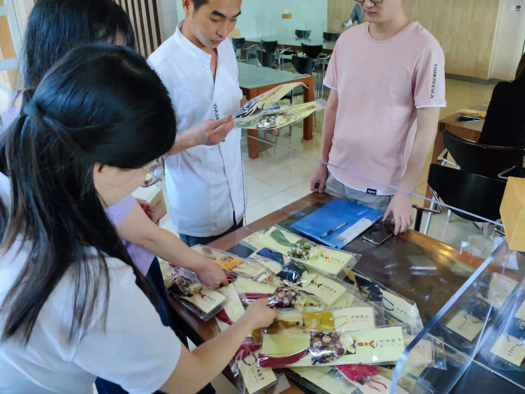 1654163054197520.png ×ðÁúʱ¿¡¤(Öйú)ÈËÉú¾ÍÊDz«!